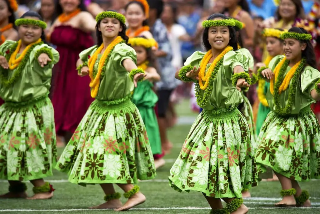 hawaiian dance & music