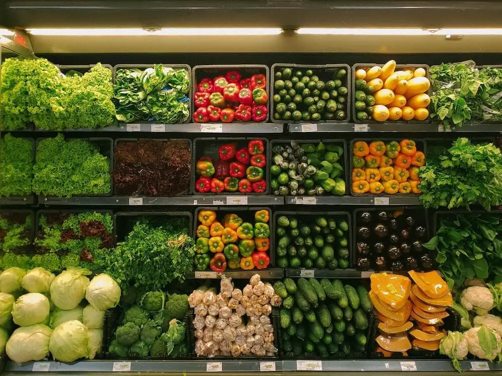 foods stacked neatly oahu cost of living