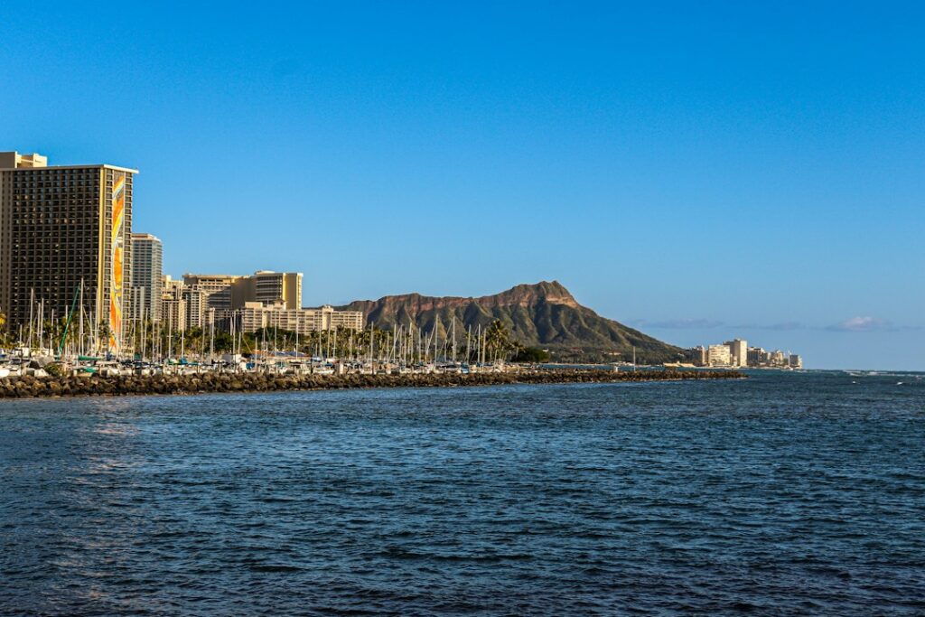 Hawaii Bureau of Conveyances Recording Fees and the Land Court System — photo by @cwonghw on Unsplash