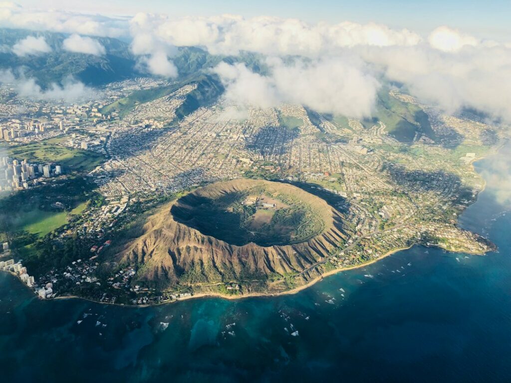 Volcano Winery HVNP-Adjacent: Tea and Tropical Grape Flight — photo by @chasefoto on Unsplash