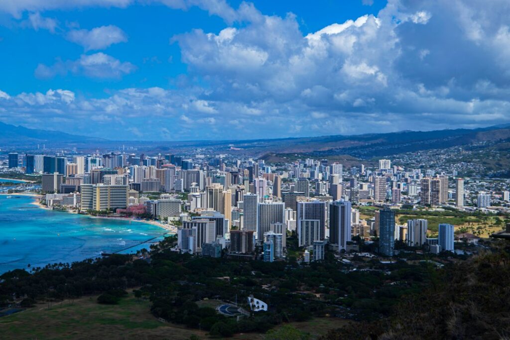 Honolulu ADU and Ohana Unit Rules: Permit Path, Lot Requirements, Rental Limits — photo by @rise13law on Unsplash