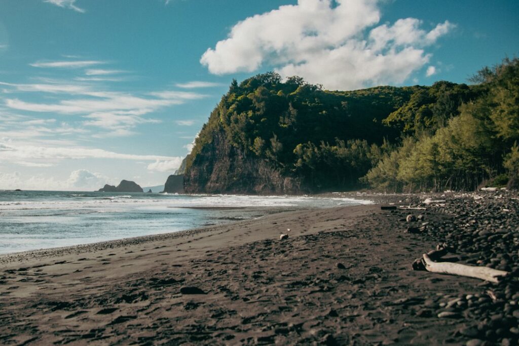 Mauna Loa Eruption Evacuation Zones: HCCDA District-by-District Plan — photo by @coreycuts on Unsplash
