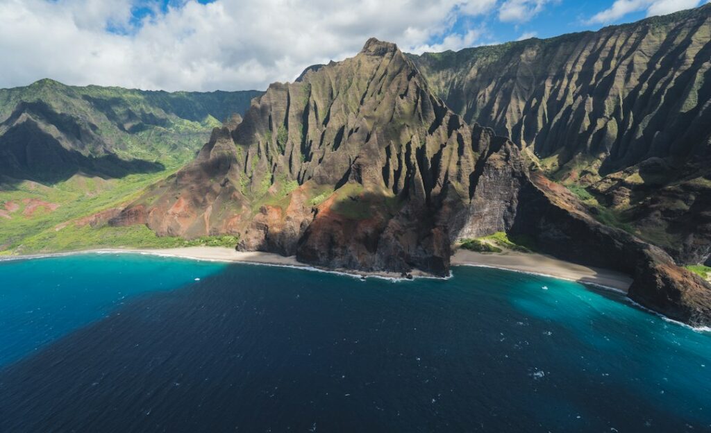 Salt Pond Hanapepe: Kauai West Ring Swim and County Campground — photo by @brannon_naito on Unsplash