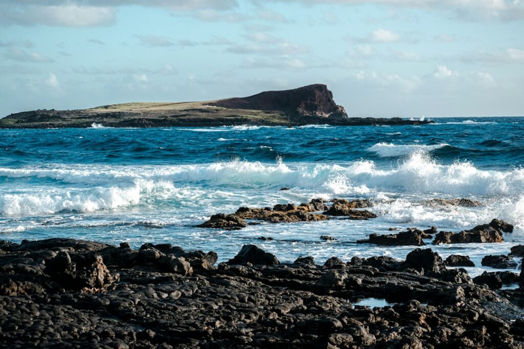 Hawaii Kupuna Caregivers Stipend: DOH Weekly $210 Allowance via the ADRC — photo by @s_kye12 on Unsplash
