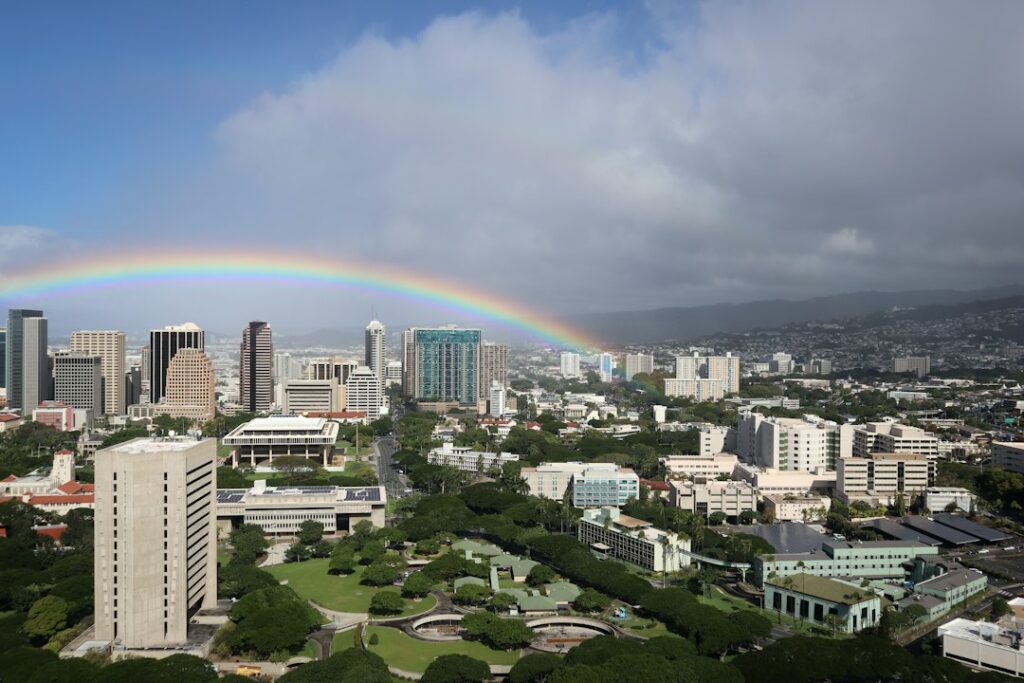 Waikiki vs Ko Olina Oahu Stay: First-Timer Lodging Tradeoff — photo by @little_plant on Unsplash