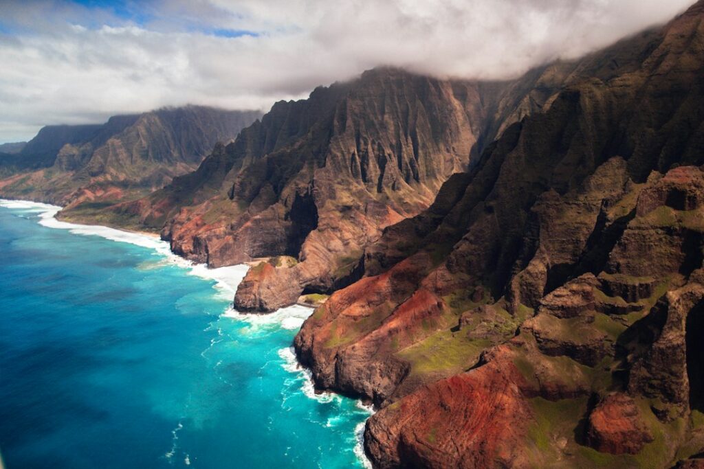 Wailua Falls Kauai: Maalo Roadway Pullout Prospect — photo by @rpnickson on Unsplash