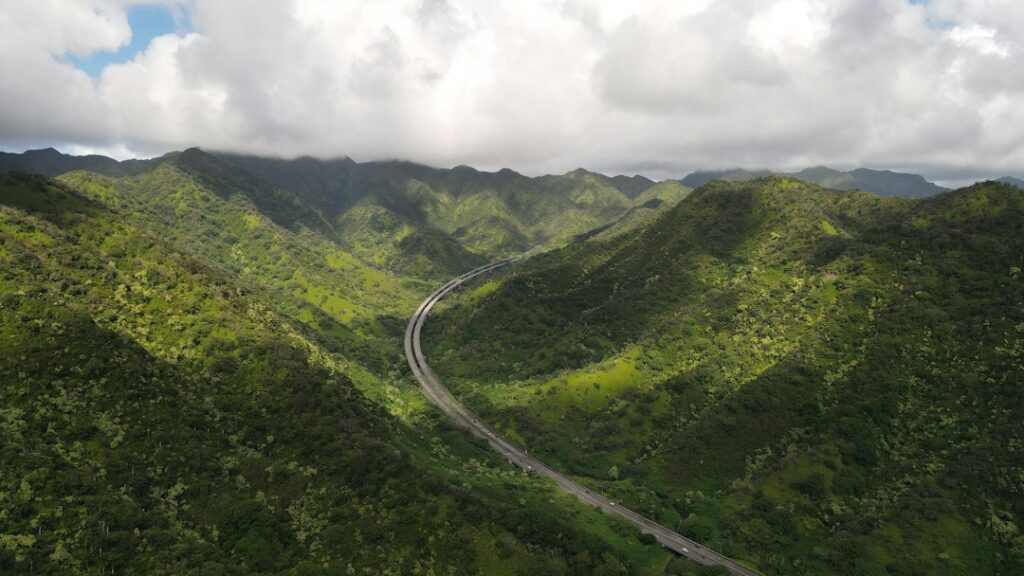 Cost of Car Insurance in Hawaii: What New Residents Actually Pay — photo by @manzomiguel on Unsplash