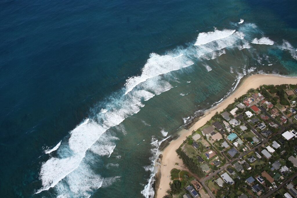 Pahoa and Lower Puna Relocation: 2018 Eruption Aftermath, Off-Grid Lots, and Roads — photo by @colt10jordan on Unsplash