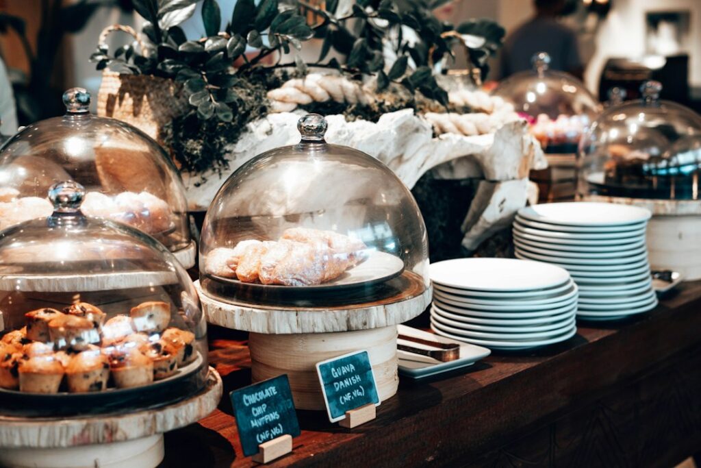 Honolulu Single-Use Foodware: Bill 40 Polystyrene Phase-Out — photo by @badprism on Unsplash
