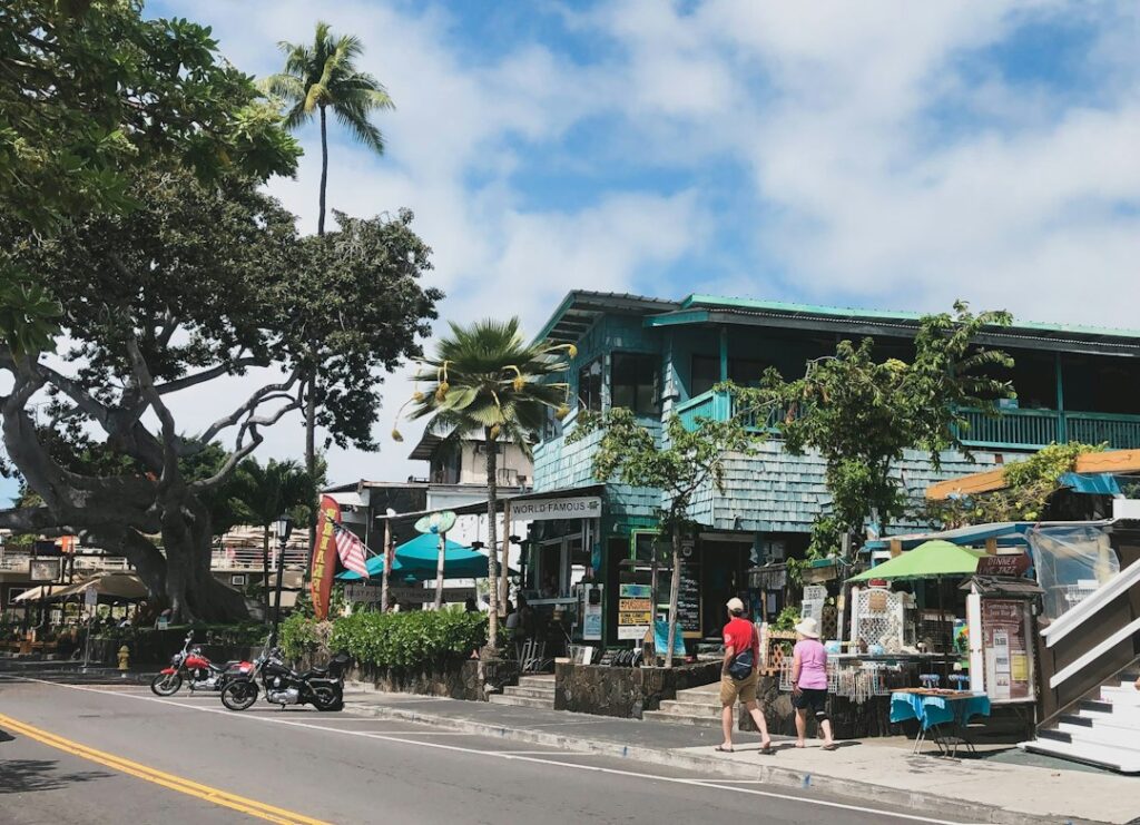 Cost of Living in Hawaii for Retirees: A Realistic Budget — photo by @marselaaa on Unsplash