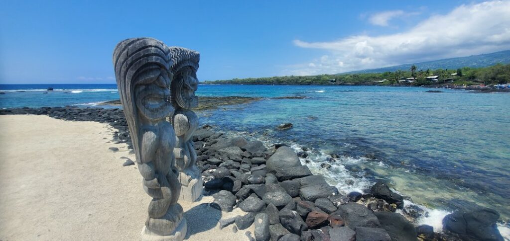 Hawaii Probate Affidavit Under HRS 560:3-1201: Small-Asset Filing Path — photo by @swiggz on Unsplash