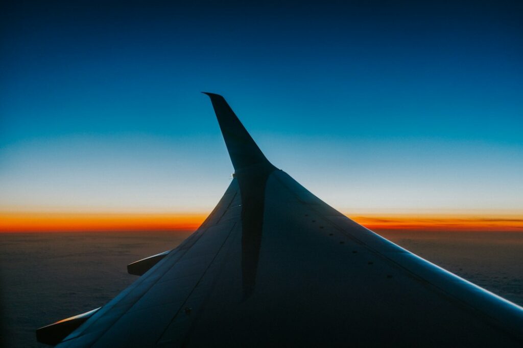 Interisland Flight Baggage 2026: Hawaiian and Southwest Fee Structure — photo by @coleito on Unsplash