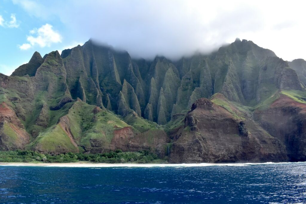 kauai itinerary — photo by @pananiajim on Unsplash